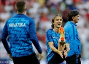 开云官方app入口-包含日本羽毛球队绝杀英格兰羽毛球队，辛杜制霸全场的词条