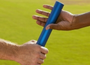 开云体育APP下载-雷霆对阵骑士，哈利伯顿压力下的完美爆发