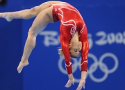 开云下载-阿坎吉一夫当关，瑞士铁闸冻结葡萄牙，展现巨星价值