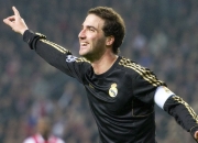 开云体育平台APP-蓝调狂想曲，切尔西单节风暴撕裂奥地利防线，阿圭罗末节王者降临定乾坤