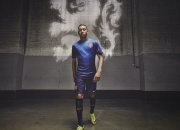 开云体育官网-红土之神再临，法网横扫蒙特卡洛大师赛，纳达尔刷新纪录铸就永恒传奇