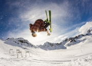 开云体育在线-门迪的统治之夜，拜仁如何以战术碾压马德里竞技