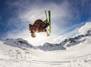 开云体育在线-门迪的统治之夜，拜仁如何以战术碾压马德里竞技