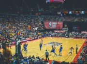 开云体育登录-黄鸭组合闪耀全场，中国队完胜印尼队展羽球强国风范