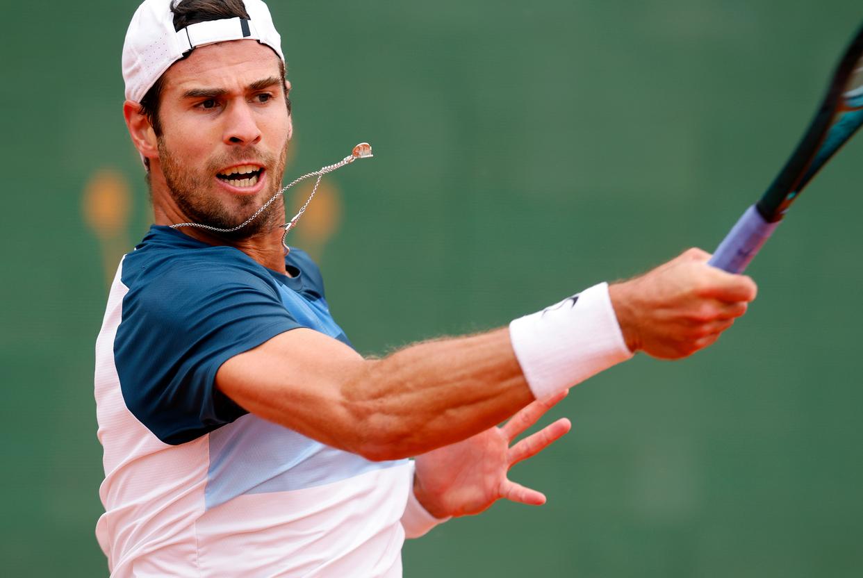 日本网球队力克西班牙网球队，梅德韦杰夫完成帽子戏法的简单介绍