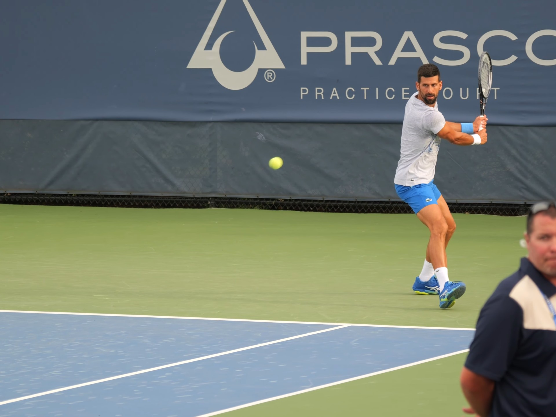 西班牙网球队逆转日本网球队,德约科维奇打破历史纪录的简单介绍 西班牙网球队逆转日本网球队,德约科维奇打破历史纪录的简单介绍