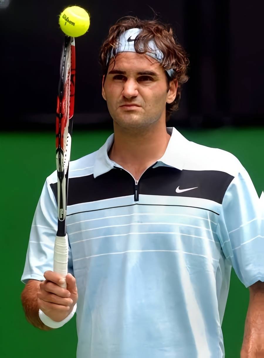 包含意大利网球队翻盘英国网球队，费德勒统治全场的词条