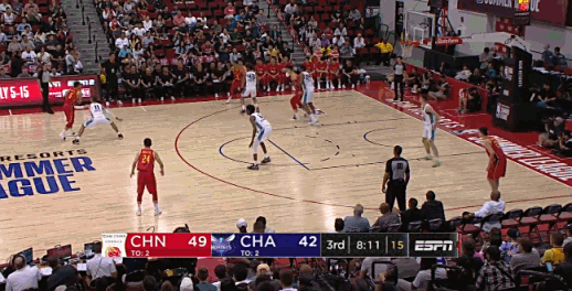 包含南韩男篮逆转黄蜂，哈里斯关键制胜的词条