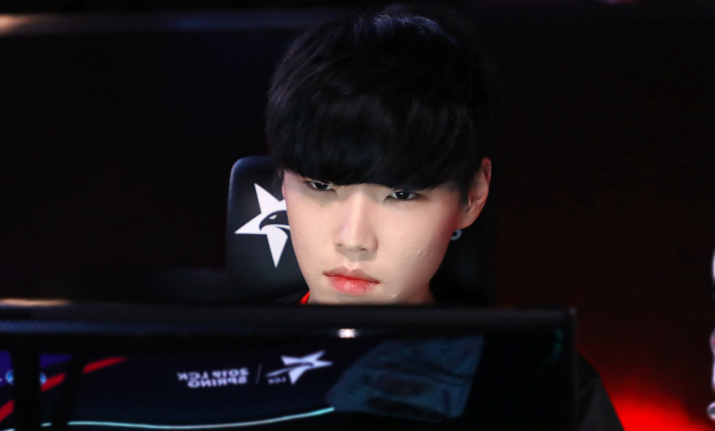 包含DRX横扫Astralis，369爆发神勇的词条