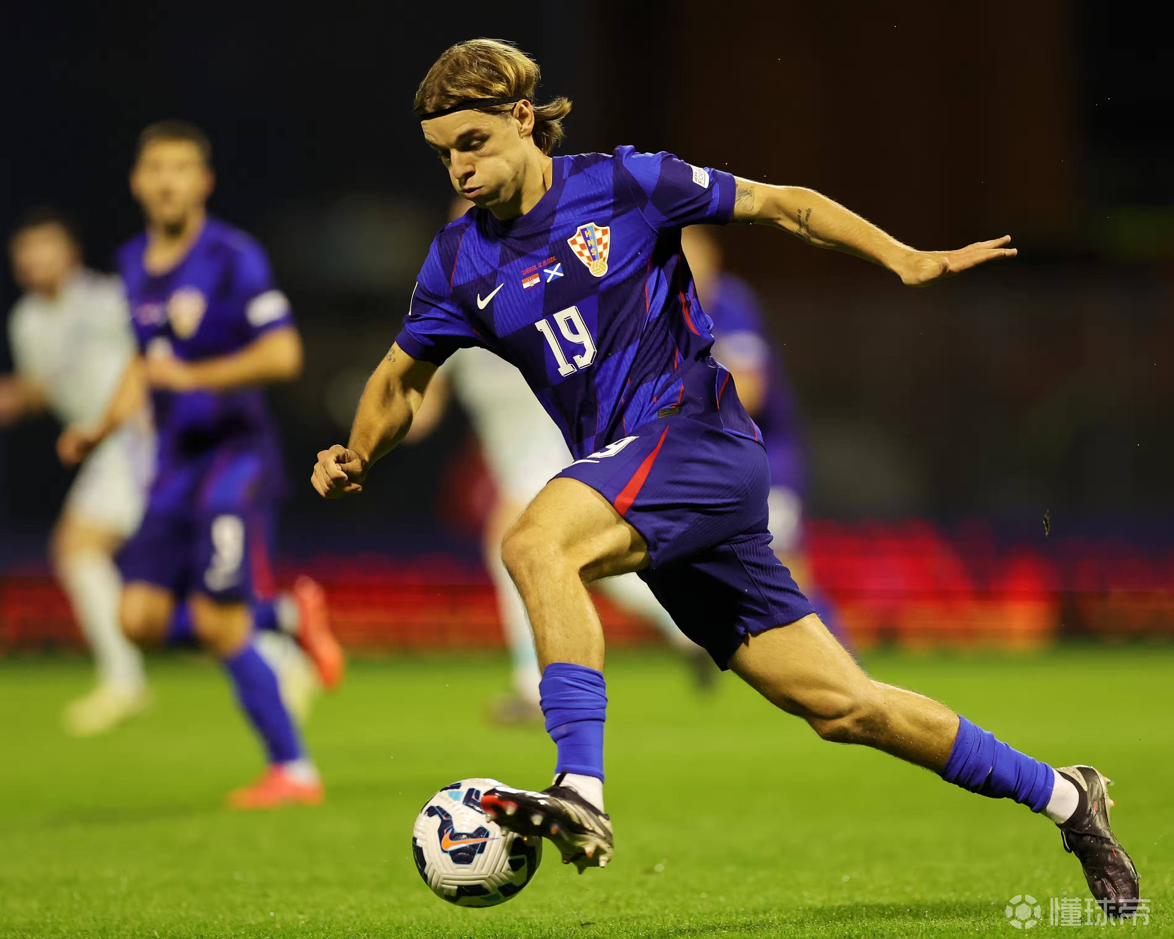 水晶宫外援表现不佳，球队上半程难堪