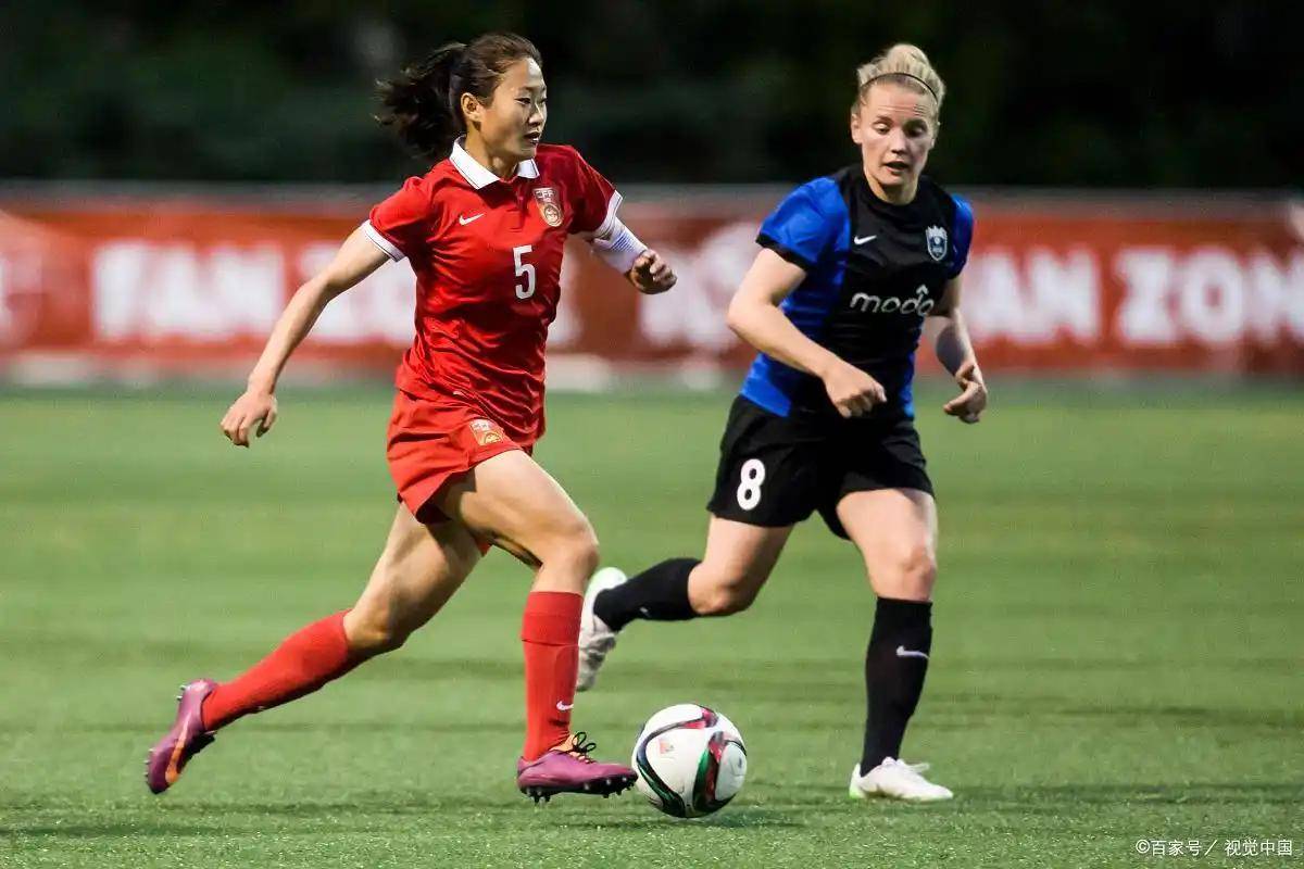 关于韩国女足明星荣获最佳射手奖的信息