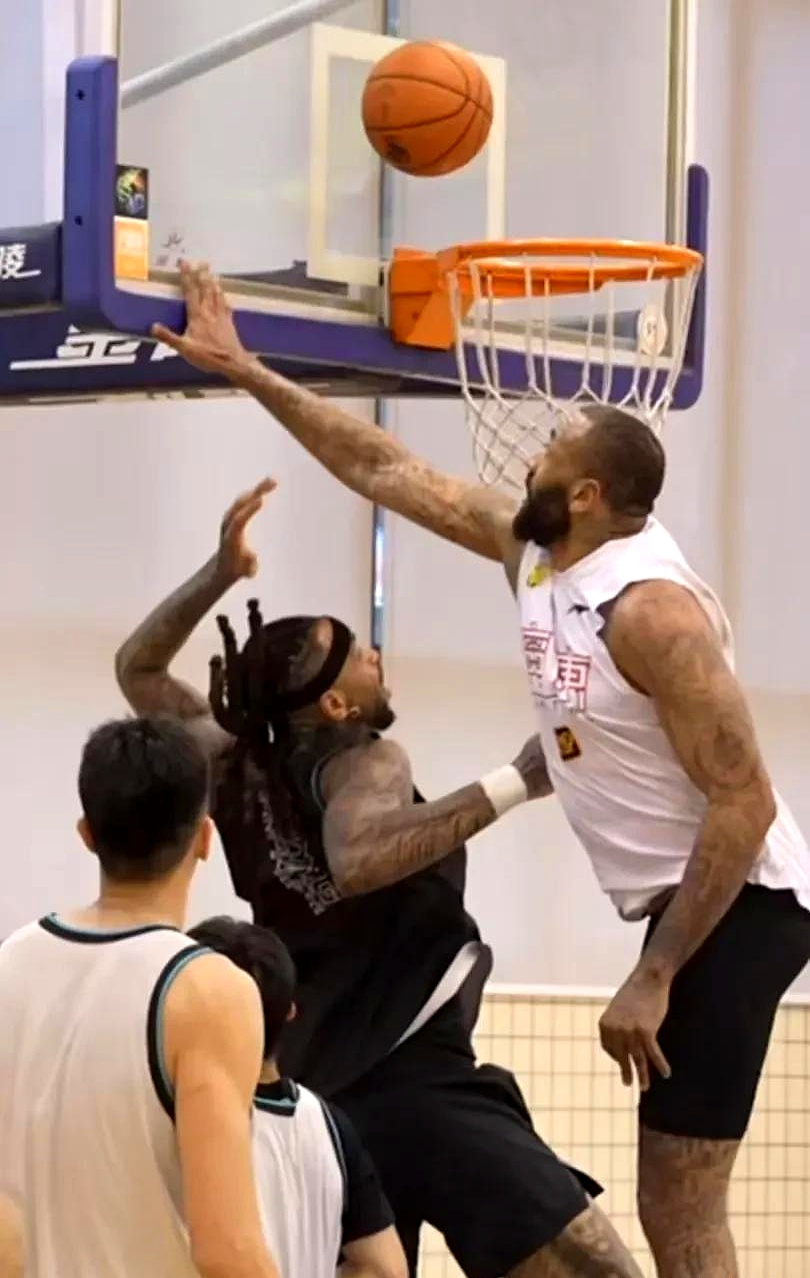 关于球队备战新赛季，全员状态火爆的信息