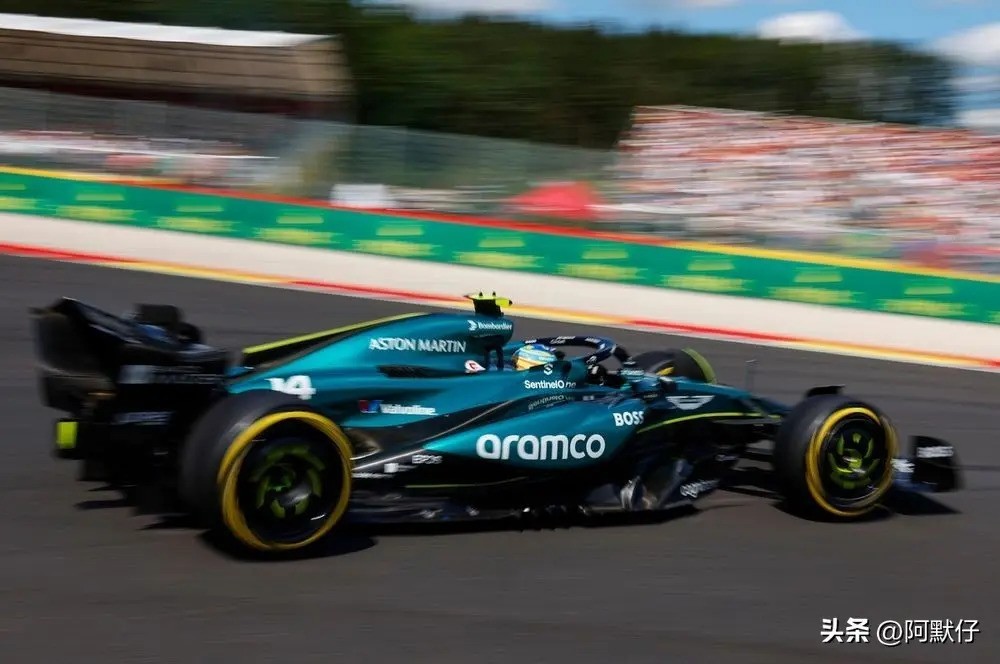 阿斯顿马丁绝杀迈凯伦，阿隆索带队取胜的简单介绍