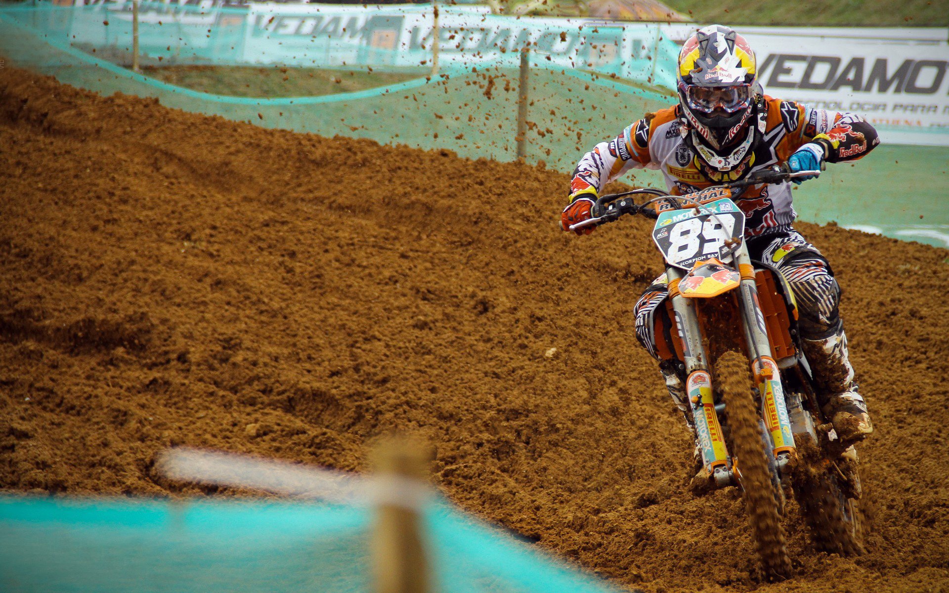 冰封潘帕斯,当皮克用一记冰岛之墙冻结了梅西的阿根廷